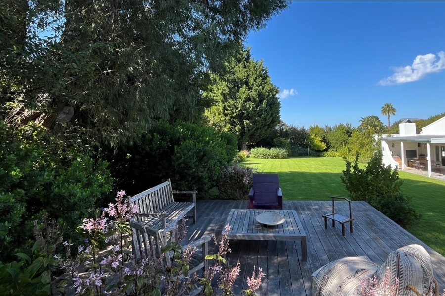 4 Bedroom Property for Sale in Constantia Western Cape
